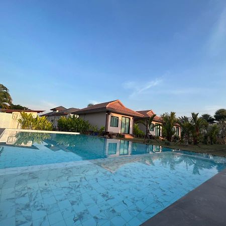 Tinna Resort Ban Nong Mai Ngam Bagian luar foto