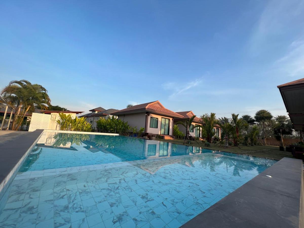 Tinna Resort Ban Nong Mai Ngam Bagian luar foto