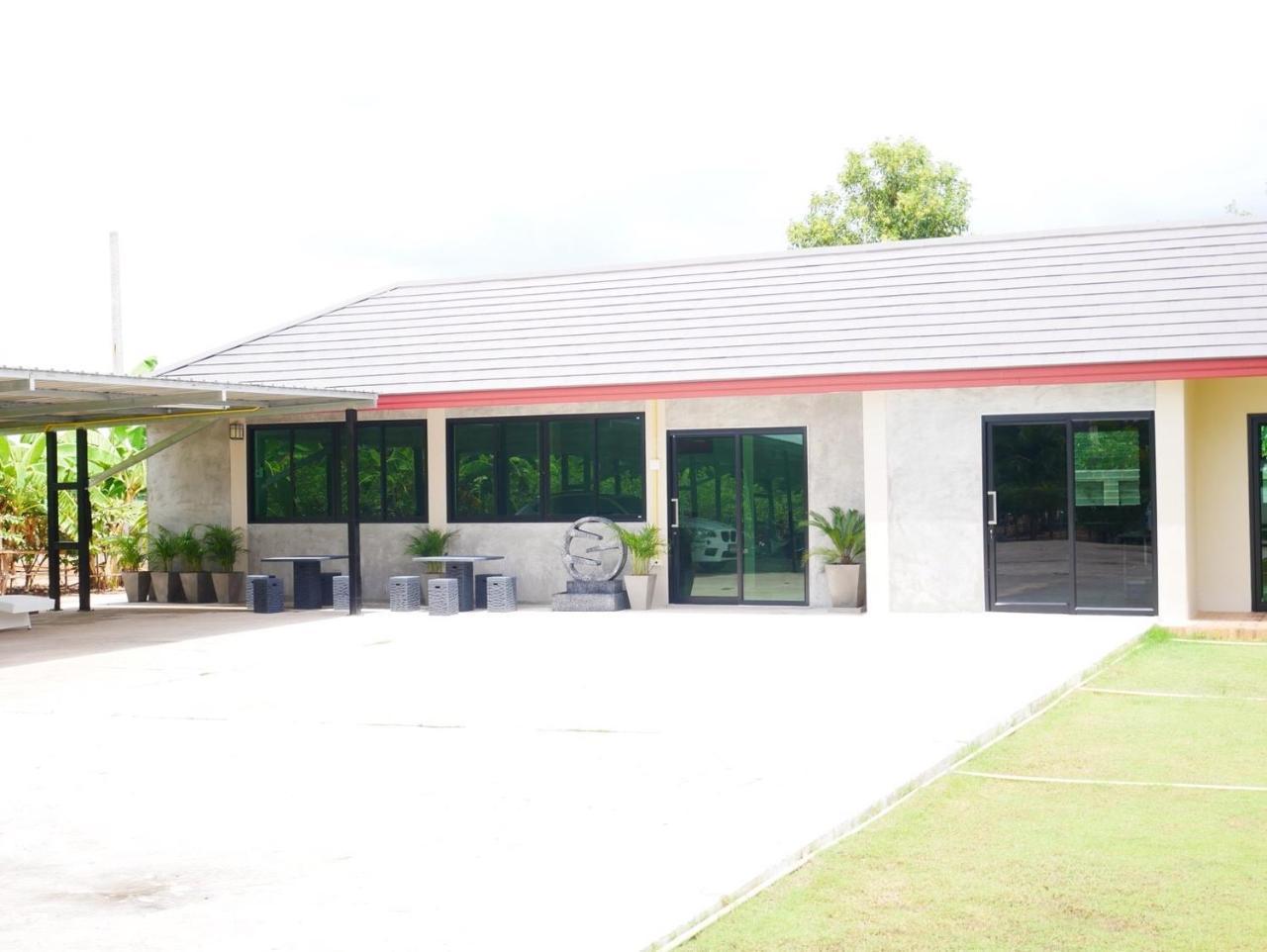 Tinna Resort Ban Nong Mai Ngam Bagian luar foto