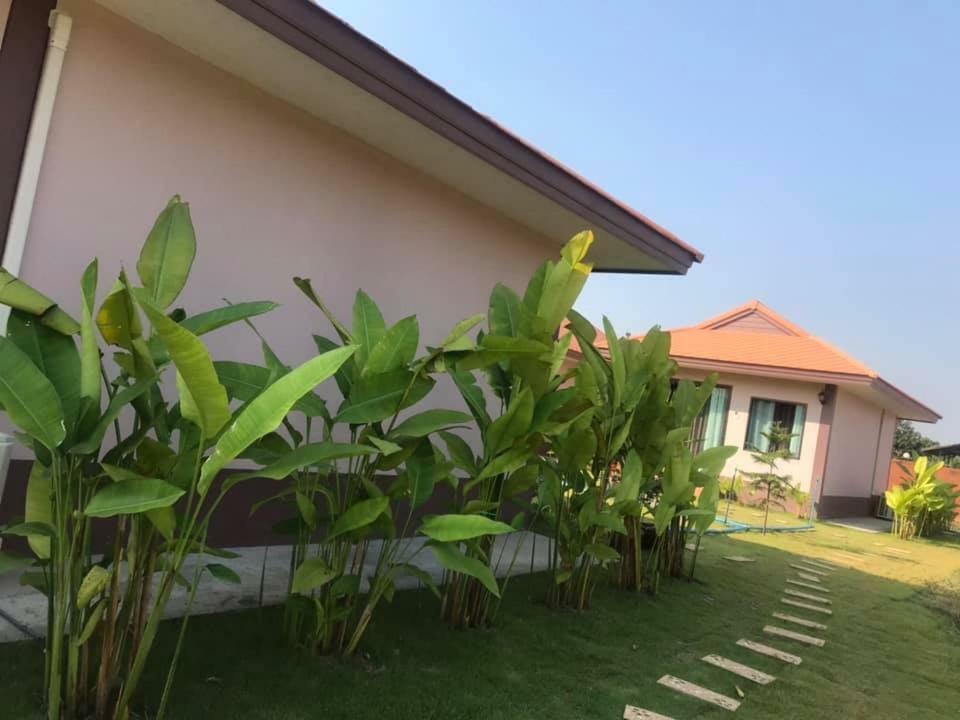 Tinna Resort Ban Nong Mai Ngam Bagian luar foto